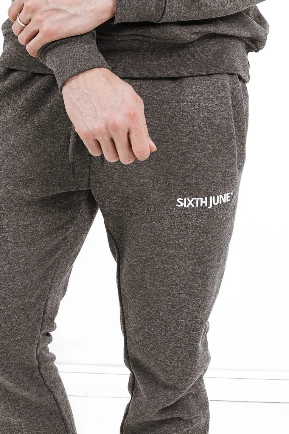 Jogging Soft Logo Brode Gris Fonce