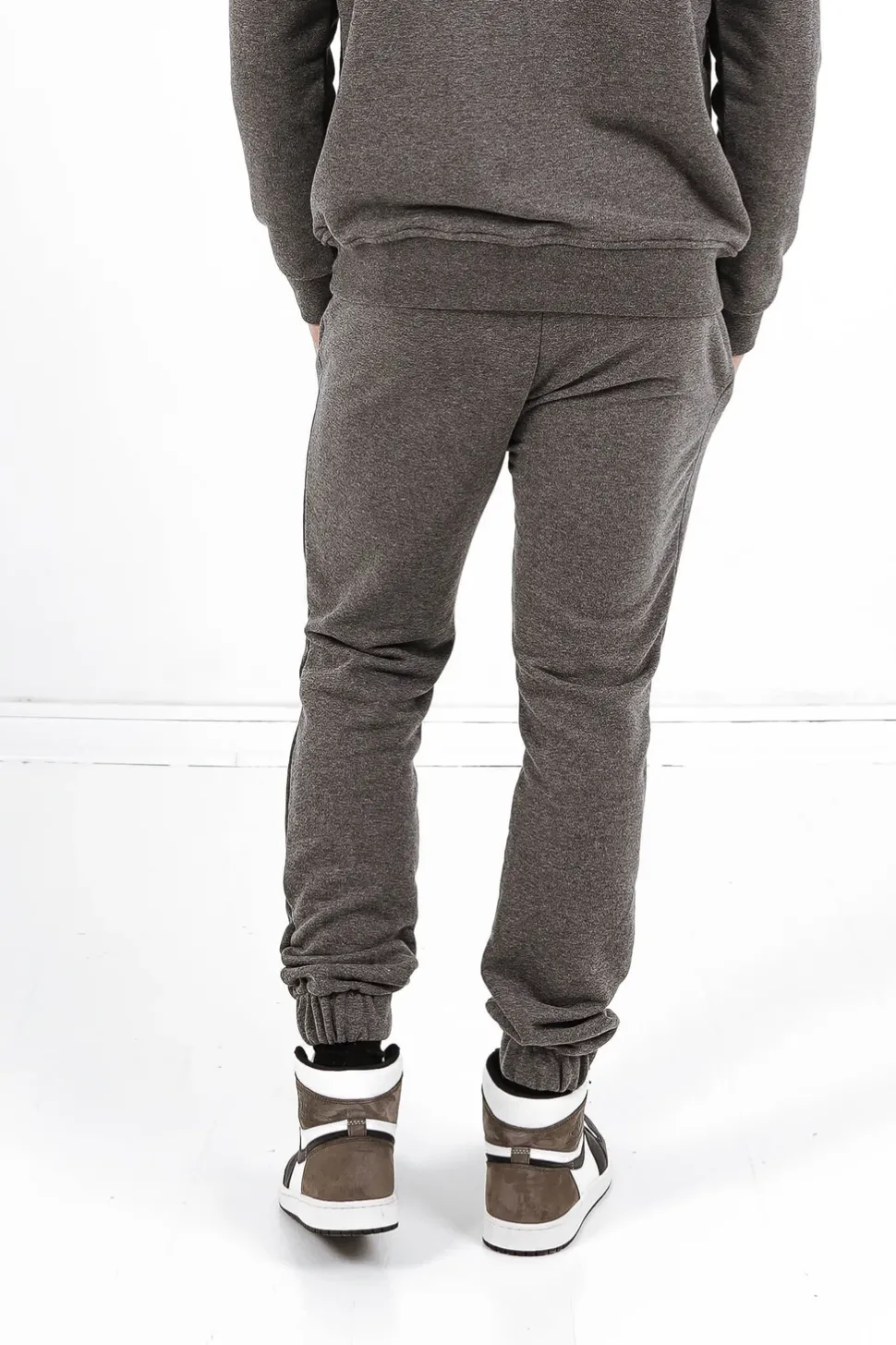 Jogging Soft Logo Brode Gris Fonce