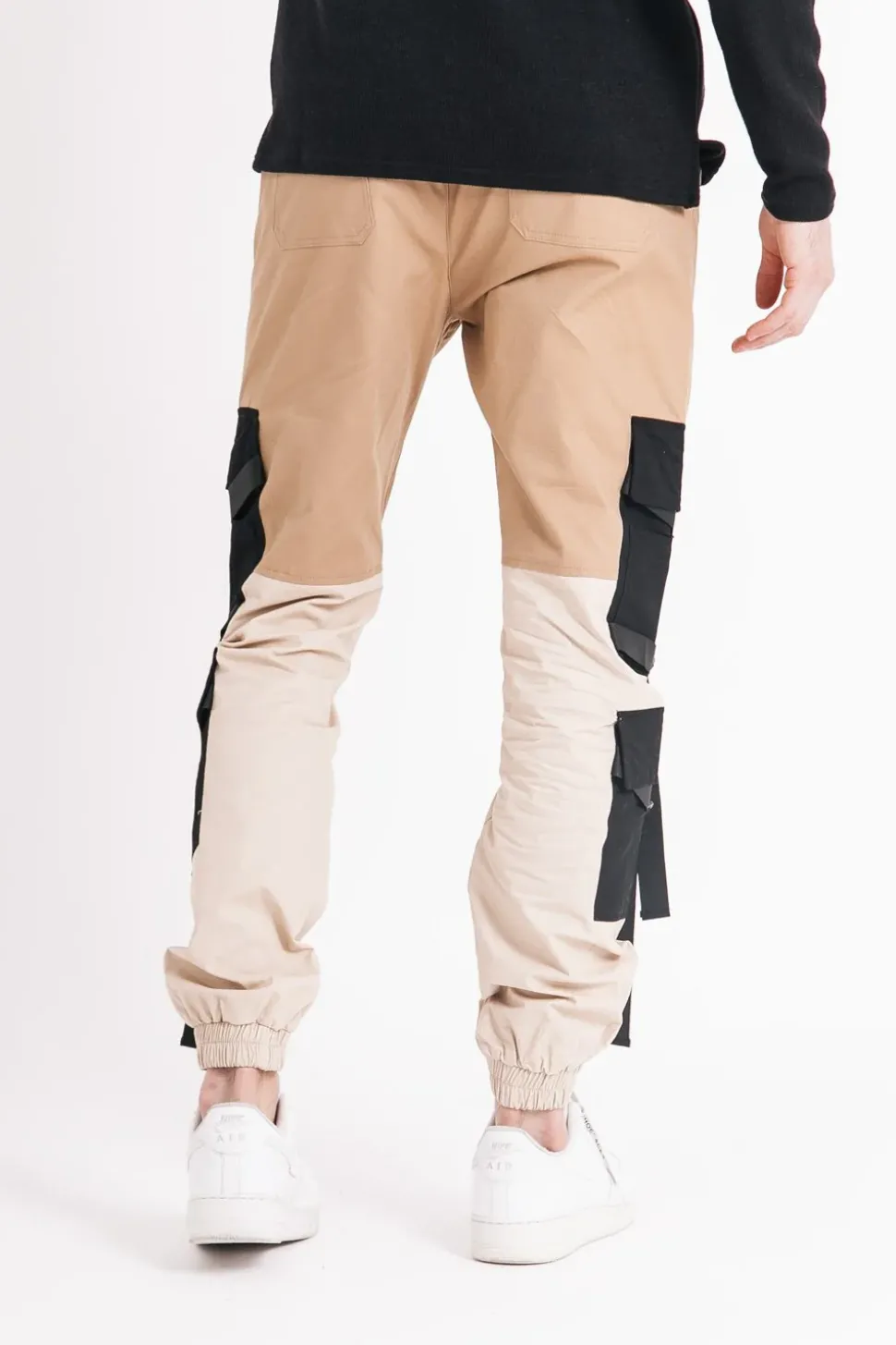 Pantalon Cargo Tactique Empiecements Sangles Beige