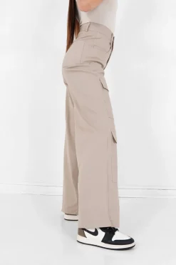 Pantalon Droit Poches Cargo Beige