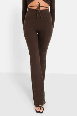 Pantalon Texture Evase Marron Fonce