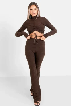 Pantalon Texture Evase Marron Fonce