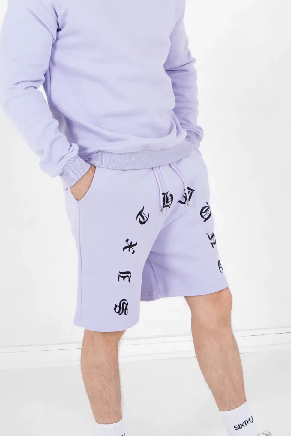 Short Logo Incurve Gothique Violet Clair