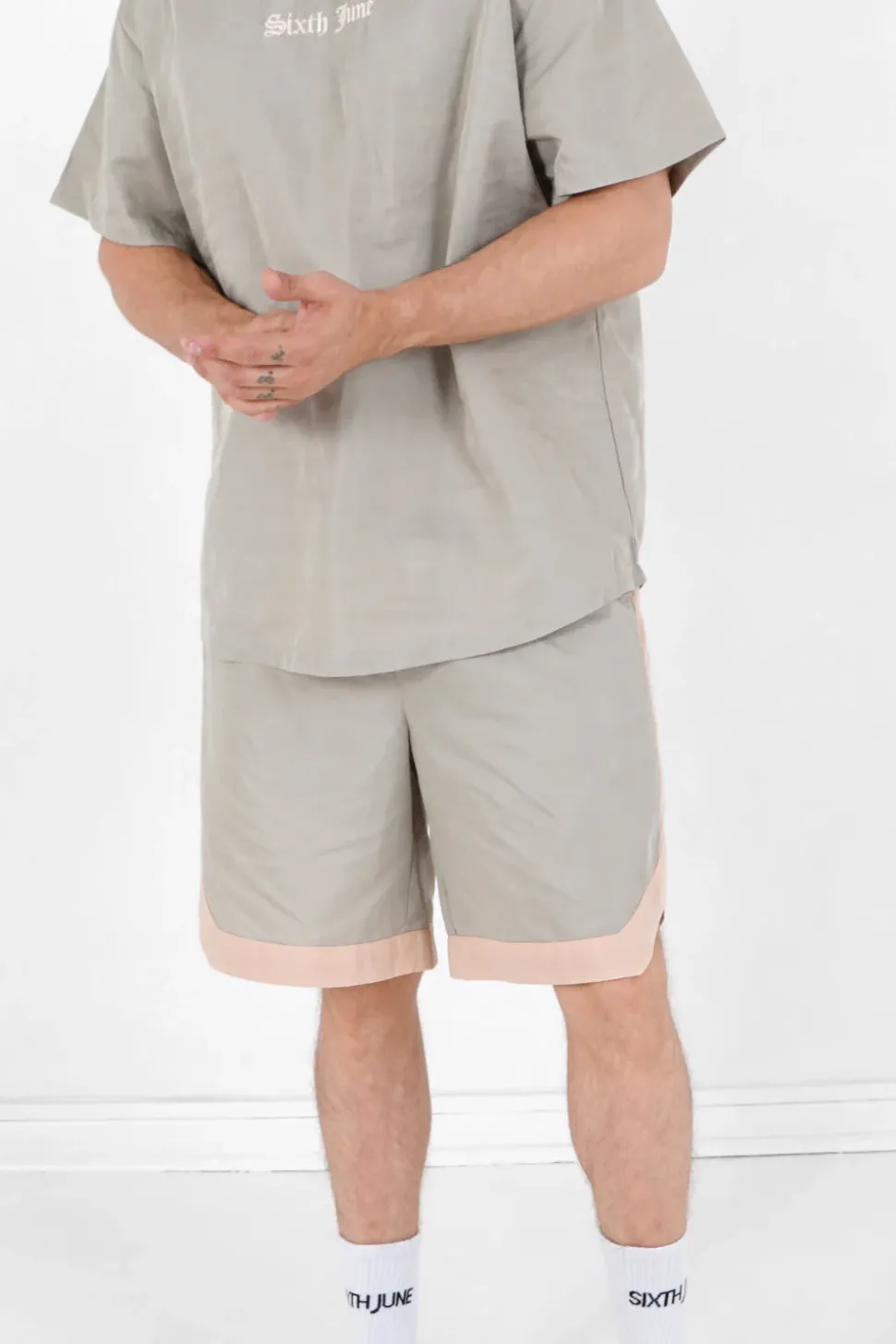 Short Oversize Gothique Vert Clair