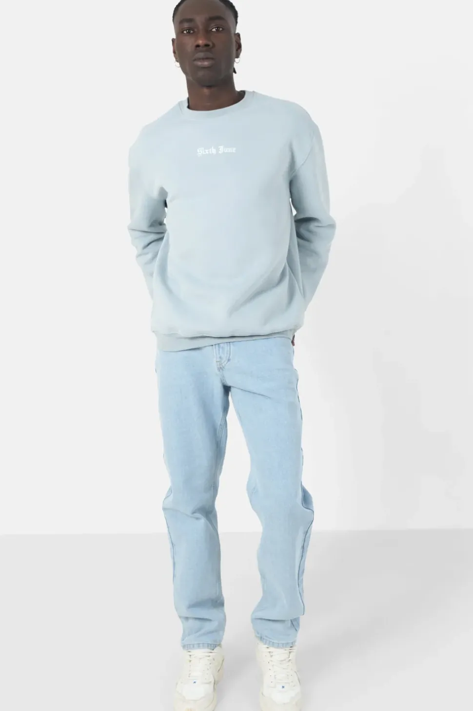 Sweat Broderies Crew Oversize Bleu Clair