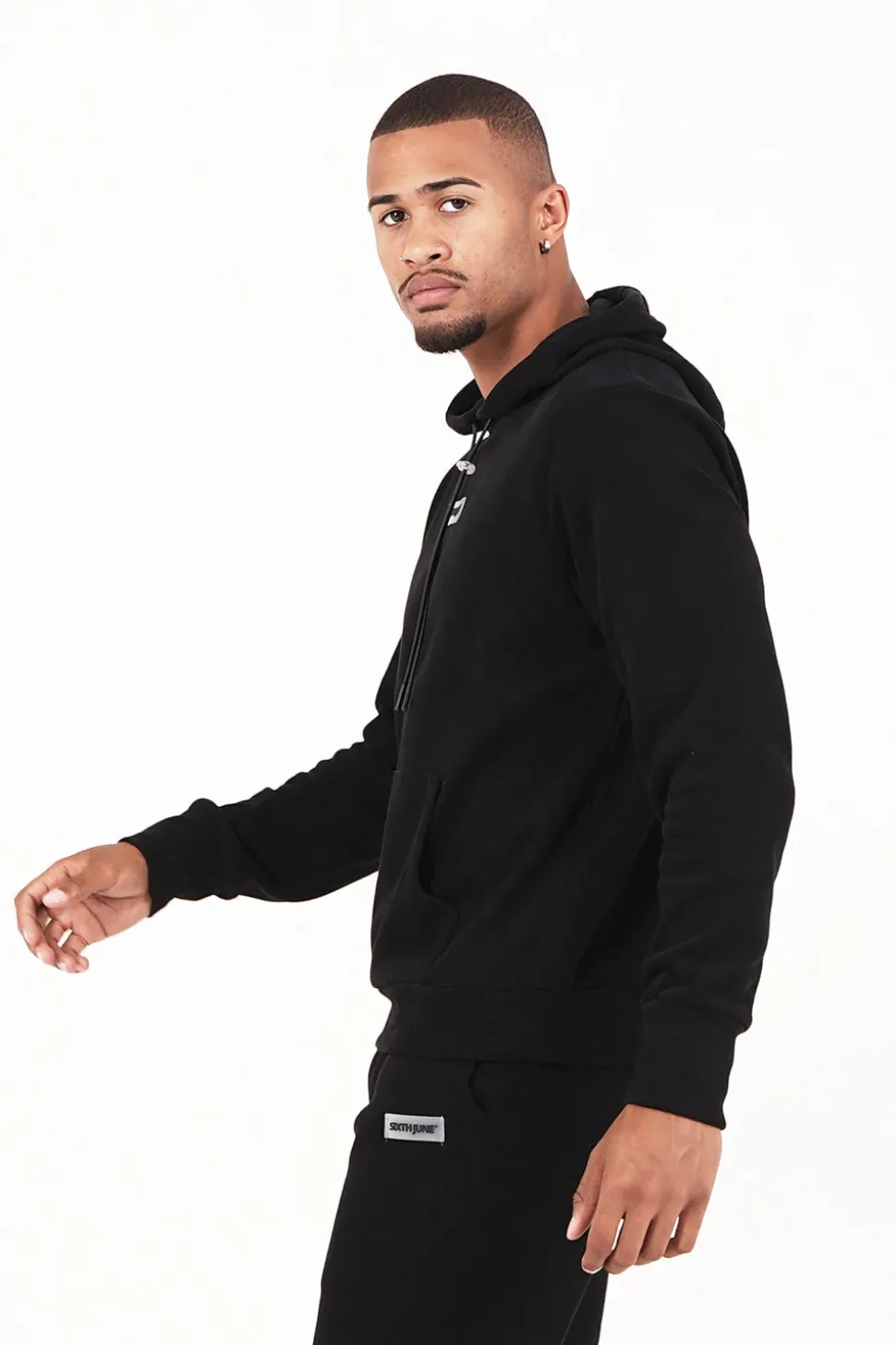 Sweat Capuche Cotele Cordon Noir