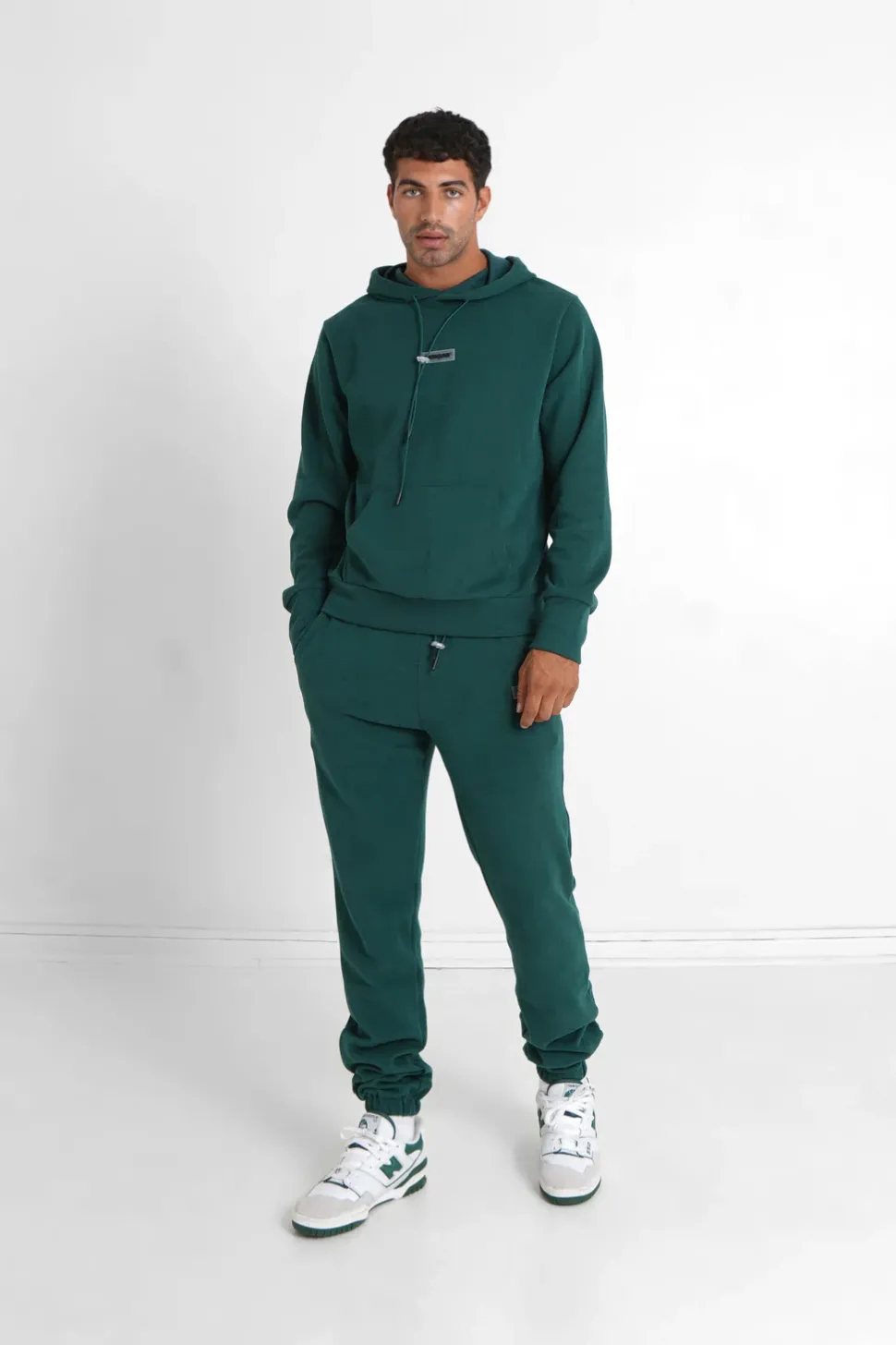 Sweat Capuche Cotele Patch Vert Fonce