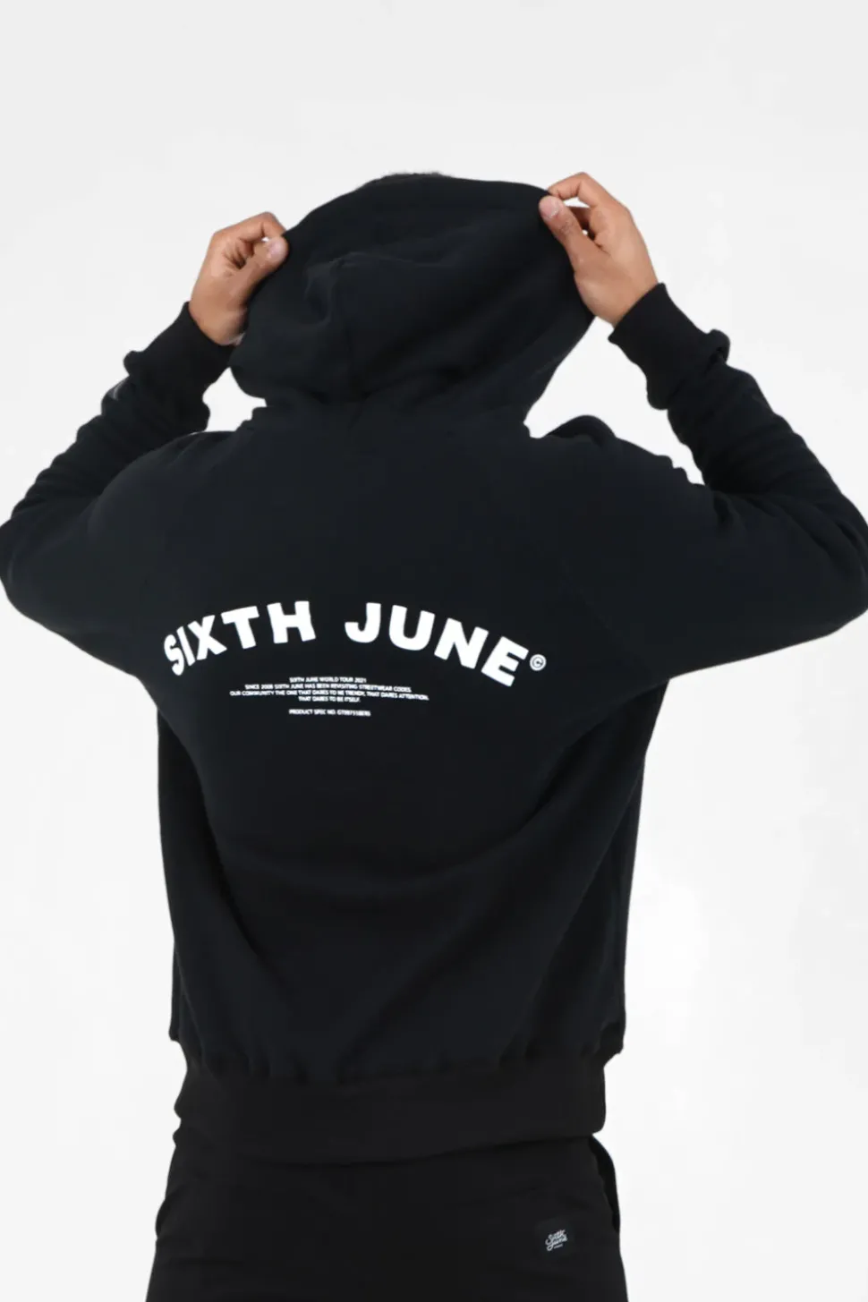 Sweat Capuche Logo Incurve Noir