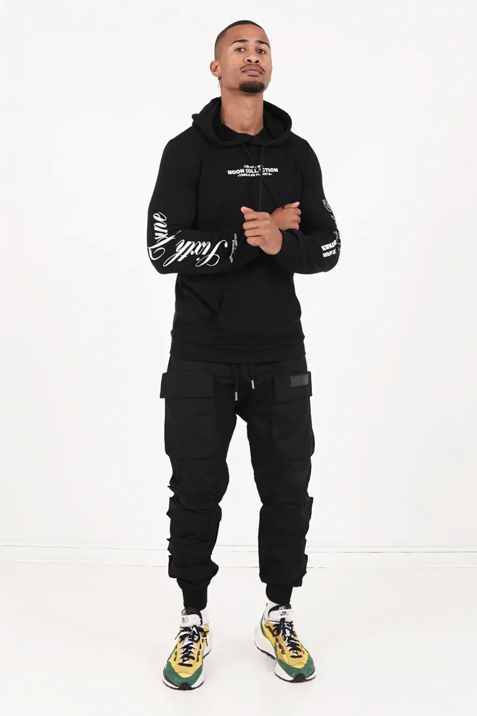 Sweat Capuche Moon Earth Collection Noir