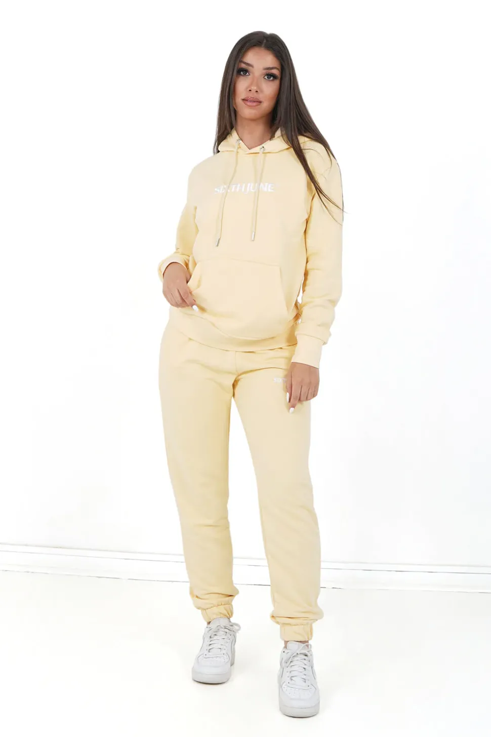 Sweatshirt Capuche Logo Brode Jaune