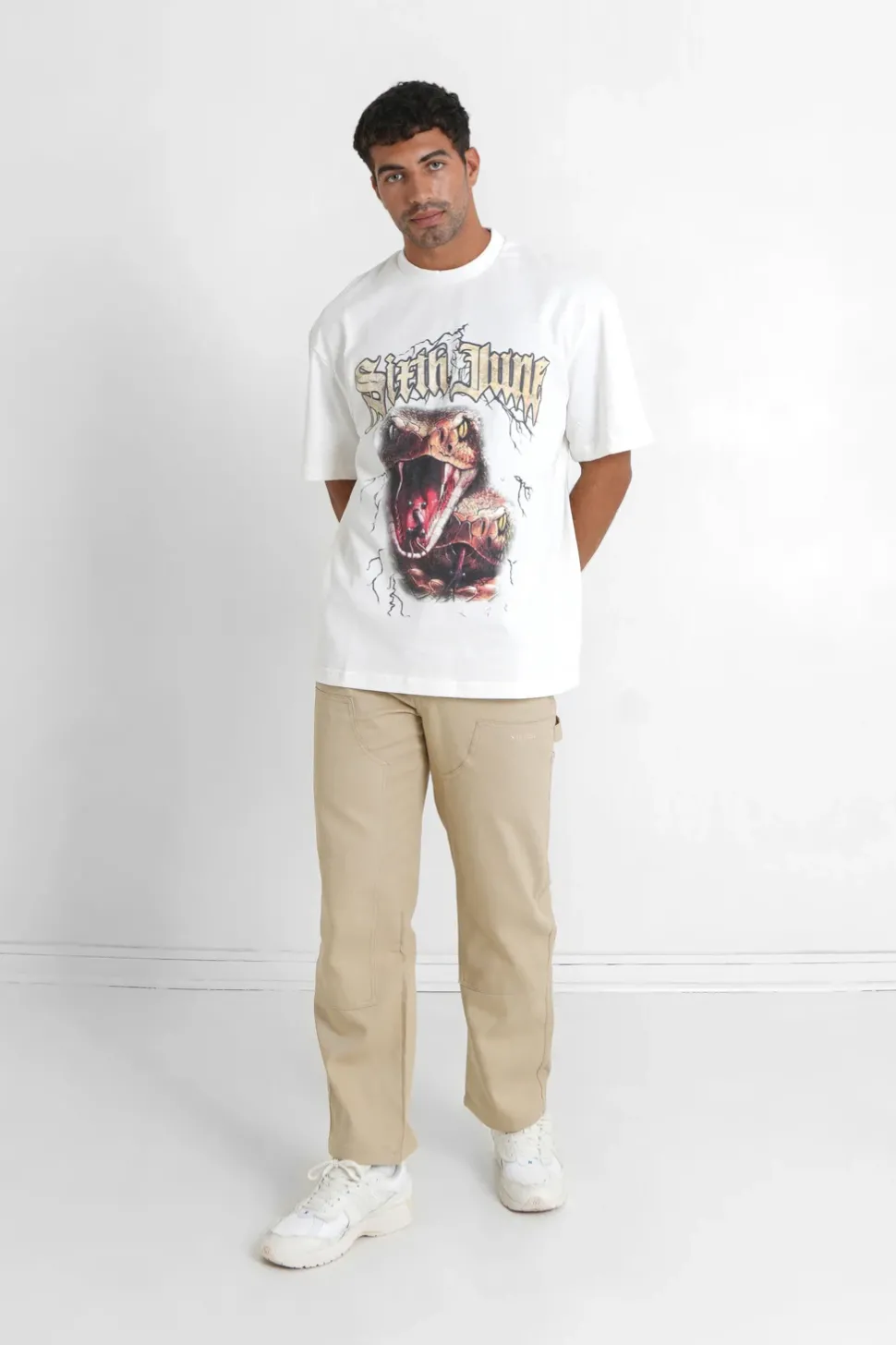 T-Shirt Vintage Serpent Blanc Casse