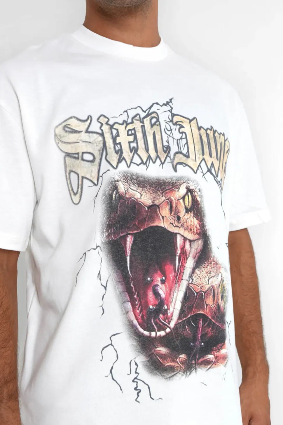 T-Shirt Vintage Serpent Blanc Casse